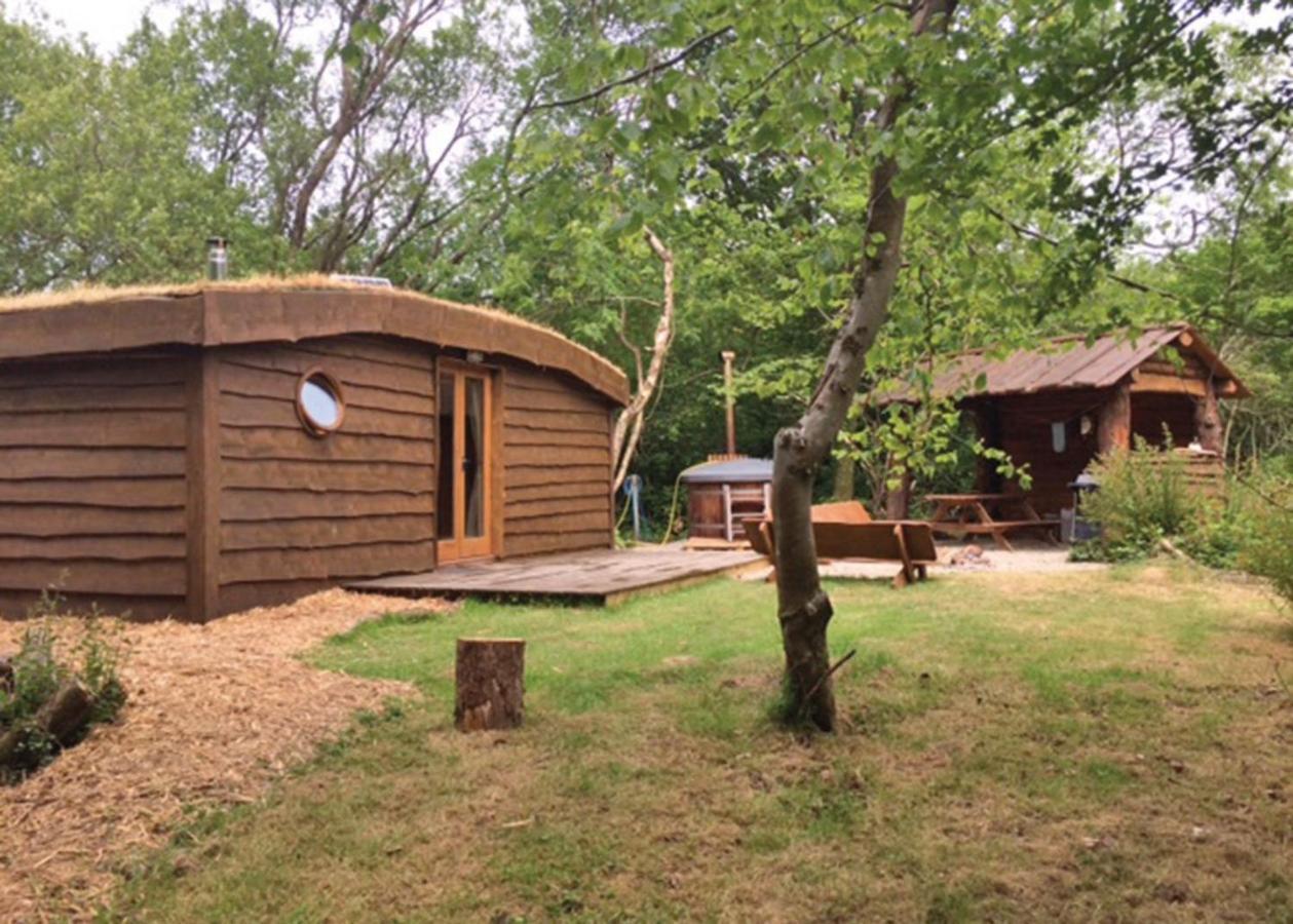 Florence Springs Glamping Gumfreston Екстериор снимка